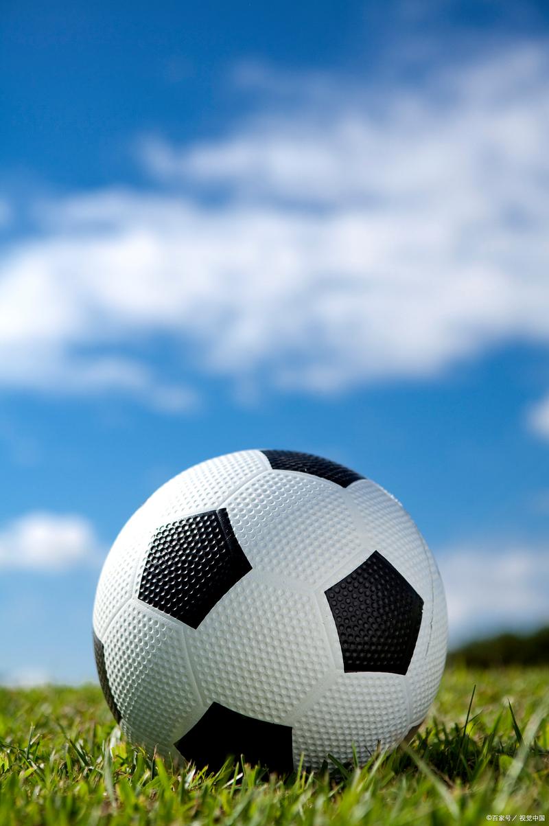 Chinese medical team in Guyana donates ventilators to local patients